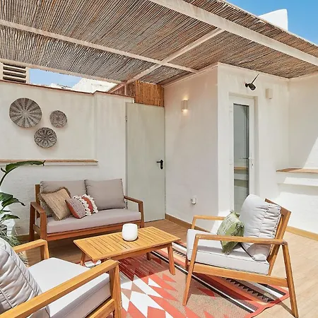Dolores Penthouse In By Solaga Homes Lägenhet *